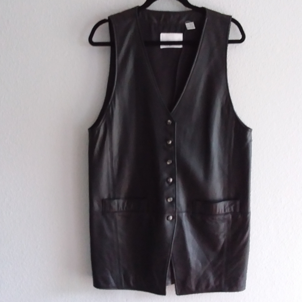 Dana Buchman Black Leather Button-Front Vest